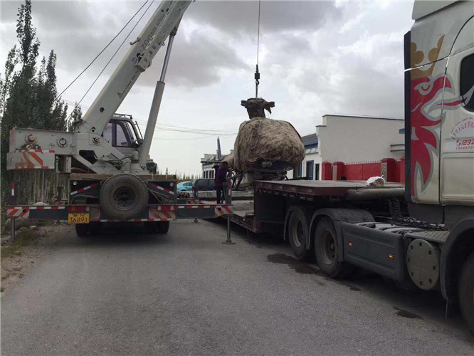 石龙区狭窄场地（如小区、车间）适合用哪种吊车？